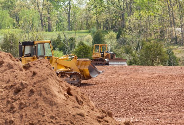 Land Clearing in Woodland Hills